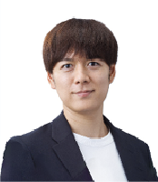 スマートワールドビジネス部　スマートインダストリー推進室 小笠原 正人