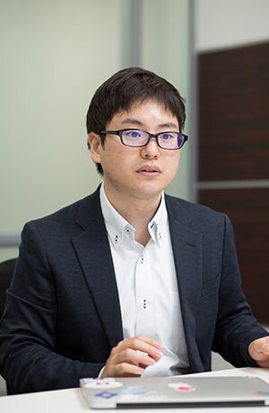 小倉真人