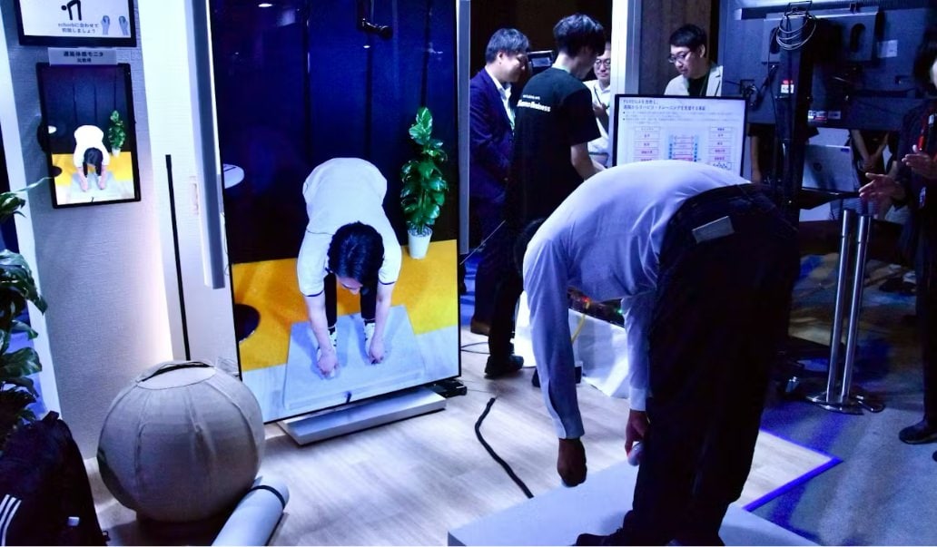 NTTドコモビジネス、遠隔でリハビリ支援 IOWNで触覚伝送