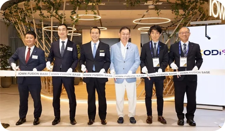 ステークホルダーとの融合拠点「AKKODiS IOWN FUSION BASE」テープカットセレモニーを開催