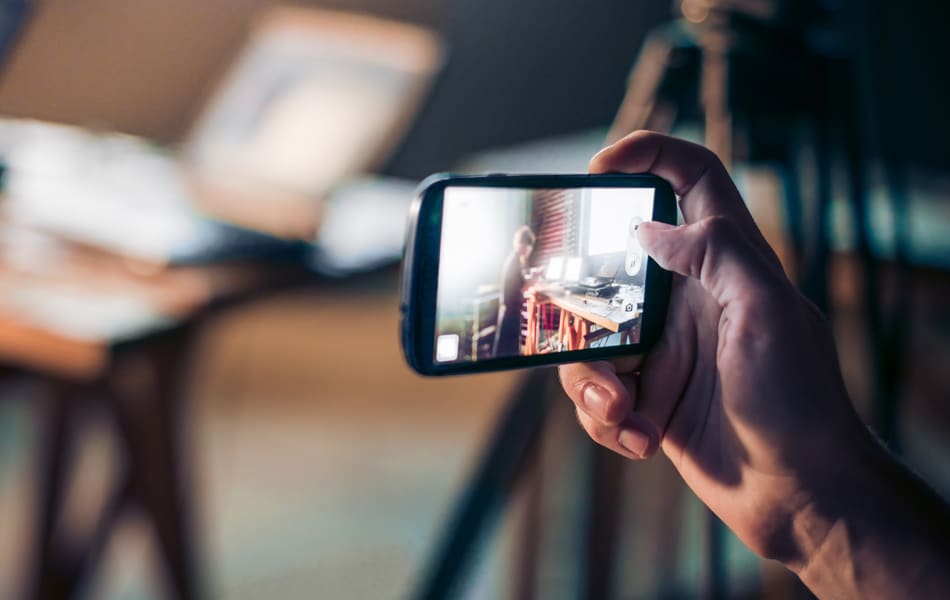 ビジネスシーンでも動画を使うのが当たり前の時代に