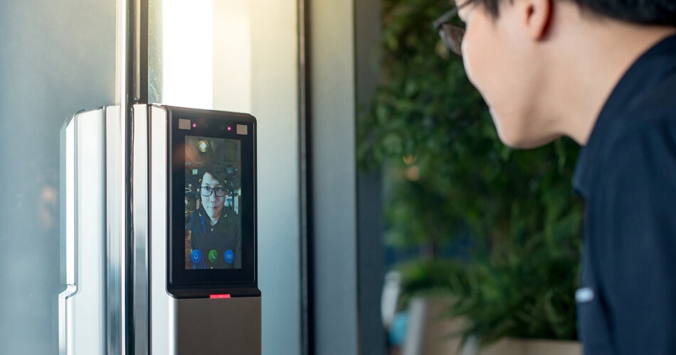非接触の検温システムと組み合わせて、感染防止にも貢献