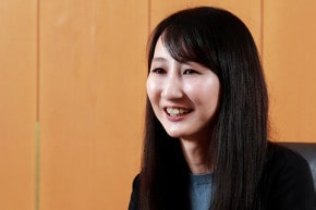 NTTドコモ ウォレットビジネス部 OMOビジネス担当 長田浩子