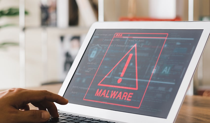 インターネットを使うことは、不正アクセスの危険と隣合わせ