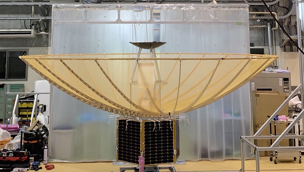 小型レーダー衛星の初号機「イザナギ」のフライトモデル(提供:QPS研究所)