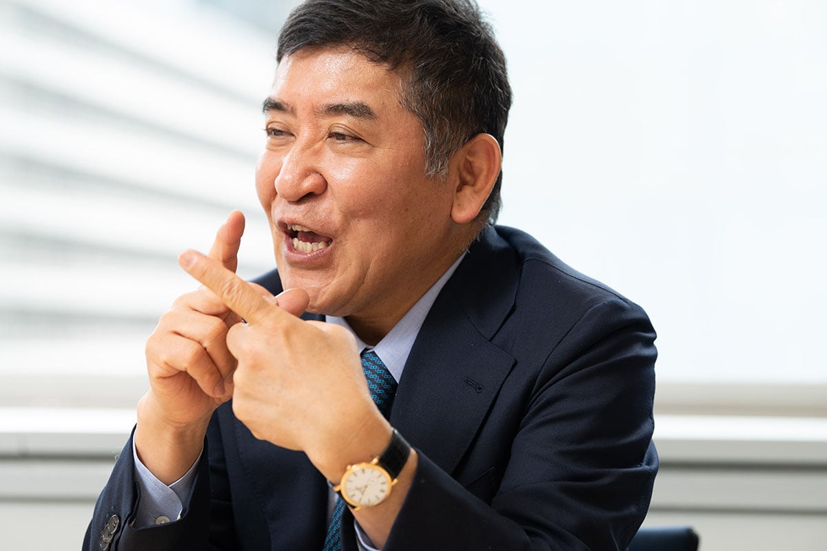 自身を中央ではなく 隅に置くことのできる経営者の精神構造