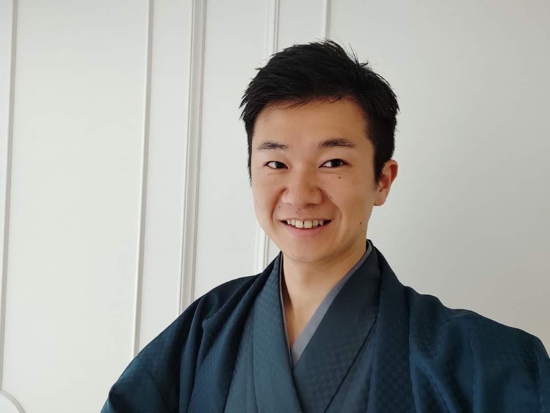 熊谷浩太さん。三条市特命空き家仕事人。一級建築士。宅地建物取引士。JR東日本にて大規模開発、不動産デベロッパーなどを経て2020年ジェクトワンに入社。2022年5月より、三条市 特命空き家仕事人に就任。