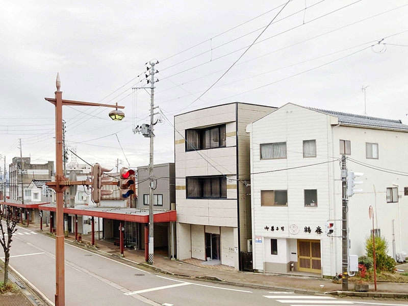 空き家だった頃。１階の店舗部分は３年間、2、3階の住宅部分は16年間も空き家状態だった