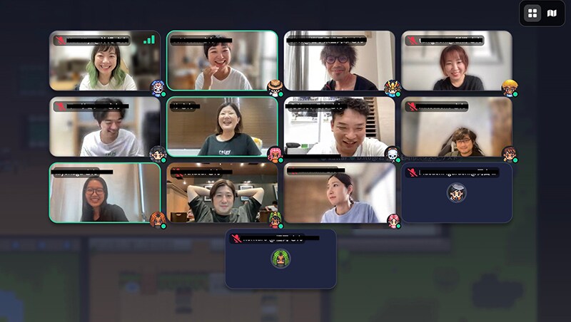 オンラインミーティングを映すパソコン画面(提供:ライトライト)