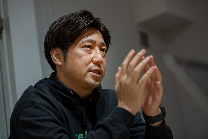 「事業承継に対する世間の見方を変えたい」と語る齋藤さん=宮崎市