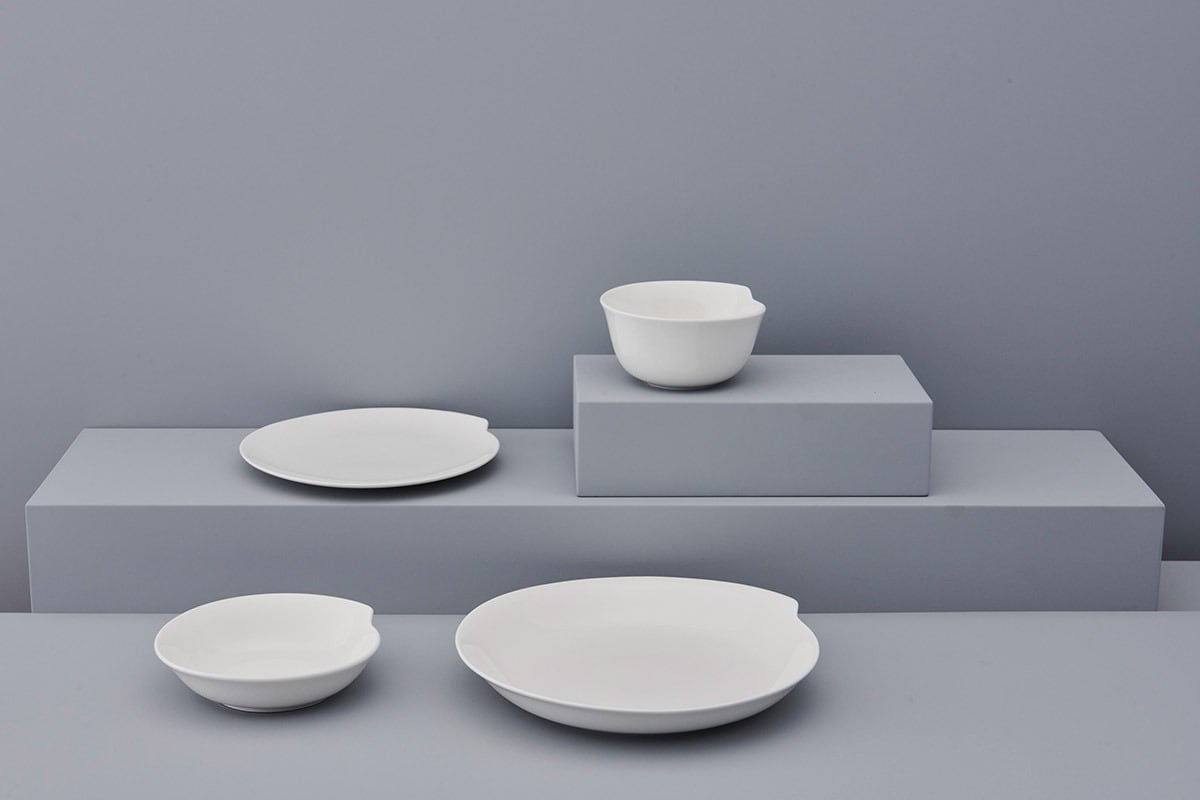 節水効果を訴求するより、「一瞬で皿洗いが終わる」という欲求に応える商品として打ち出したmeliordesignの食器（写真提供：DG TAKANO）