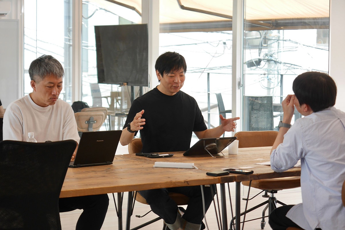 社員研修では、「誰の、どの場面が、どう変わるのか」を一行で言い切ることを徹底的にトレーニング（写真提供：DG TAKANO）