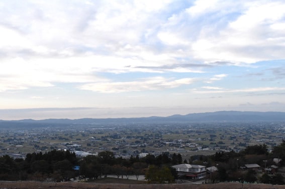 のどかな田園風景が広がる南砺市井波地区では、若い移住者がまちに活気をもたらしている（写真提供：つなぐメディア「コネクト」）