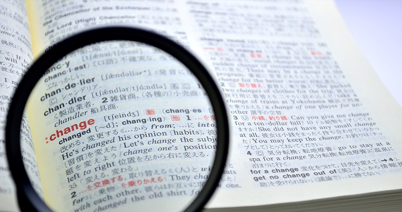 TOEIC900点レベルのクラウド型AI翻訳サービスで“働き方改革”！