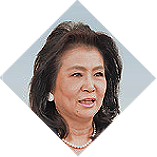 損害保険ジャパン日本興亜株式会社
執行役員
カスタマーコミュニケーション企画部長
陶山 さなえ 氏