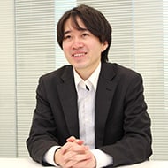 プラットフォームサービス本部 5G＆IoTサービス部
第七グループ第一チーム　嶋橋 快斗