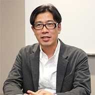 第一コミュニケーション営業統括部 第一営業部 担当副部長　川岸 威允 氏