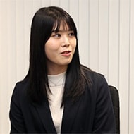 ソリューション＆マーケティング本部 パートナービジネス部 パートナーセールス部門・第二グループ　加藤 みる