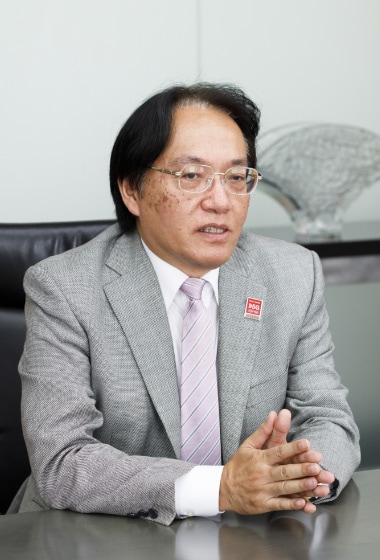 株式会社NTTドコモ 代表取締役副社長 阿佐美弘恭 ドコモだからできること
