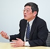 品田 義弥 氏