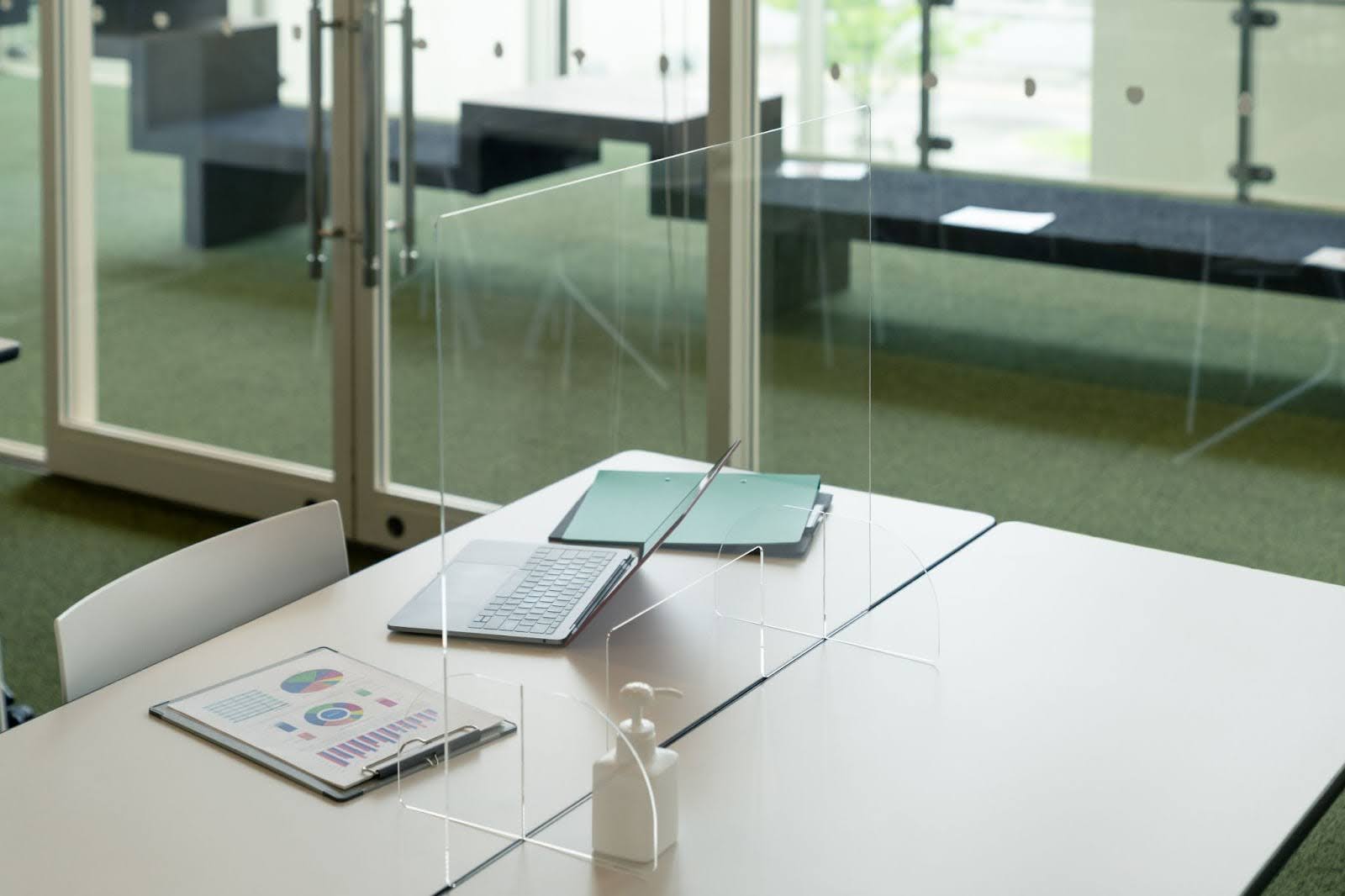 『【事前準備】感染拡大を防ぐ社内環境整備と予防の徹底』のイメージ