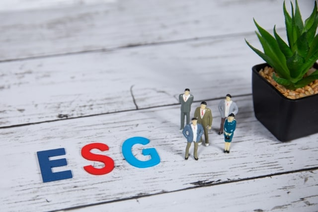 ESGが重要視される理由とは?ESG経営のポイントや具体的な取り組み事例を徹底解説