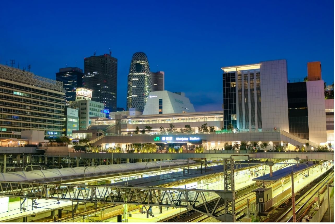 ビジネスの中心！新宿駅でおすすめのコワーキングスペース8選