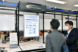 写真:Arcstar Contact Center 2.0の展示
