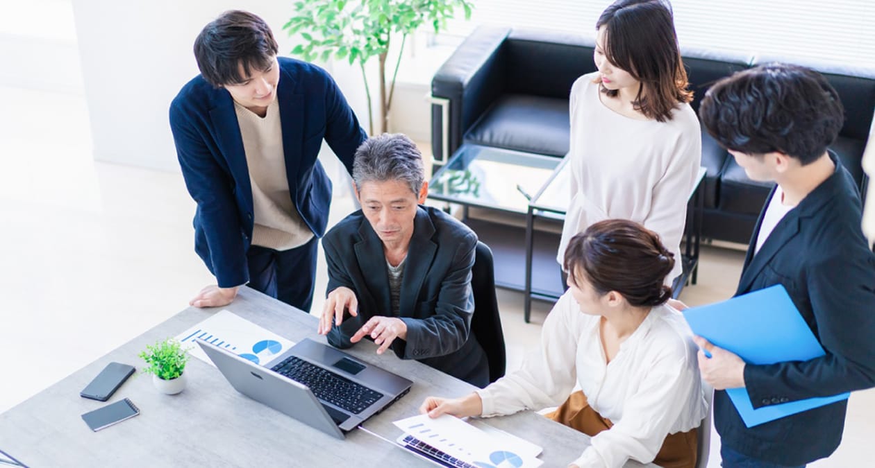 ポストモーテムとは？意味やほかの振り返り手法との違い・やり方を解説