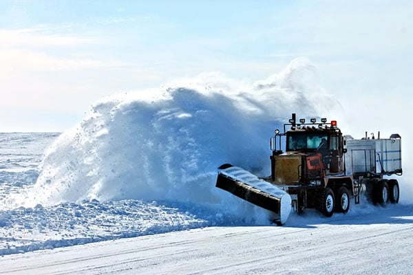 「ウェラブルカメラから位置情報と画像を収集し積雪状況を可視化。効率的な除雪を可能とするプラットフォームへ」のイメージ写真