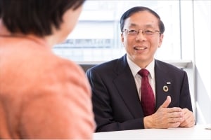 Kaori Kuroda, Excecutive Director, CSO Network Japan / Eiichi Tanaka Executive Vice President, Chairperson of the CSR Committee