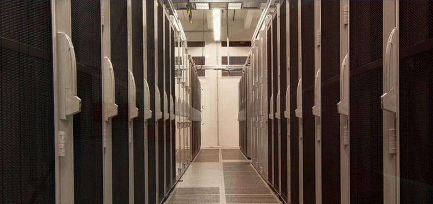 Germany Frankfurt 1 Data Center SERVER ROOM Germany Frankfurt 1 Data Center SERVER ROOM