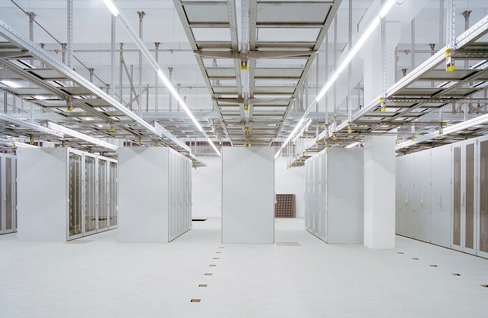 Germany Frankfurt 3 Data Center SERVER ROOM Germany Frankfurt 3 Data Center SERVER ROOM