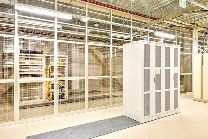 Tokyo No.6 Data Center TELECOMMUNICATION EQUIPMENT ROOM Tokyo No.6 Data Center TELECOMMUNICATION EQUIPMENT ROOM