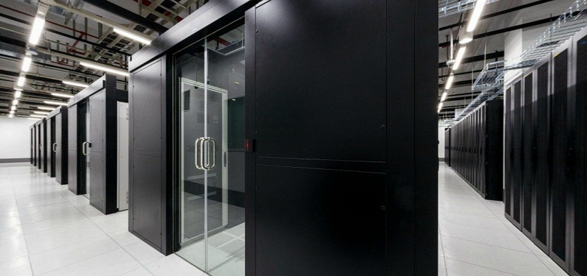 Shanghai Pu dong Data Center SERVER ROOM