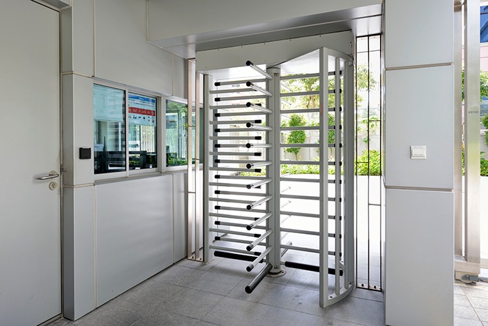 Singapore Serangoon Data Center REVOLVING GATE