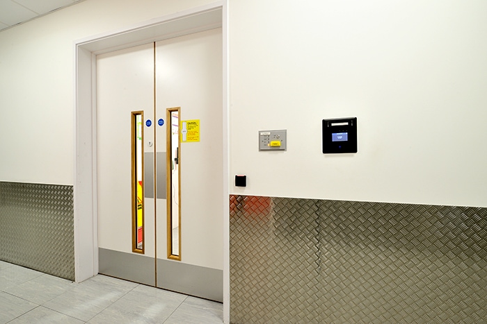 UK Hemel Hempstead 2 Data Center ENTRANCE OF SERVER ROOM UK Hemel Hempstead 2 Data Center ENTRANCE OF SERVER ROOM