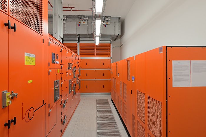UK Hemel Hempstead 2 Data Center POWER PLANT ROOM UK Hemel Hempstead 2 Data Center POWER PLANT ROOM
