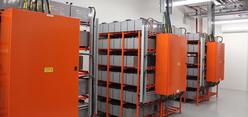 UK Slough 3 Data Center POWER PLANT ROOM BATTERIES UK Slough 3 Data Center POWER PLANT ROOM BATTERIES