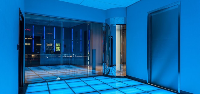 California Sacramento 3 (CA3) Data Center MANTRAP California Sacramento 3 (CA3) Data Center MANTRAP