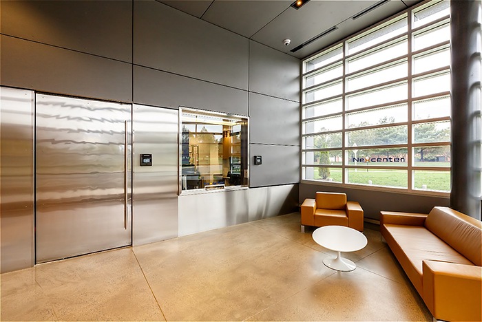Virginia Ashburn 1 Data Center ENTRANCE LOBBY Virginia Ashburn 1 Data Center ENTRANCE LOBBY