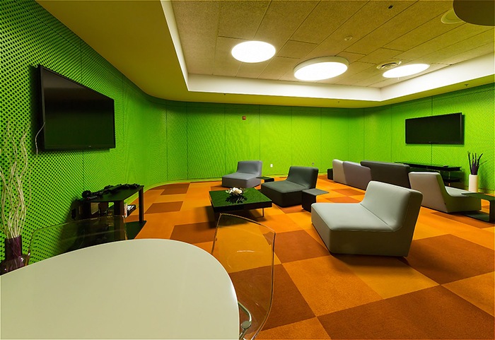Virginia Ashburn 1 Data Center GAME ROOM Virginia Ashburn 1 Data Center GAME ROOM