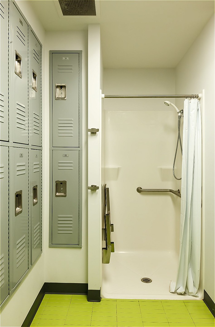 Virginia Ashburn 1 Data Center LOCKER ROOM/SHOWER ROOM Virginia Ashburn 1 Data Center LOCKER ROOM/SHOWER ROOM