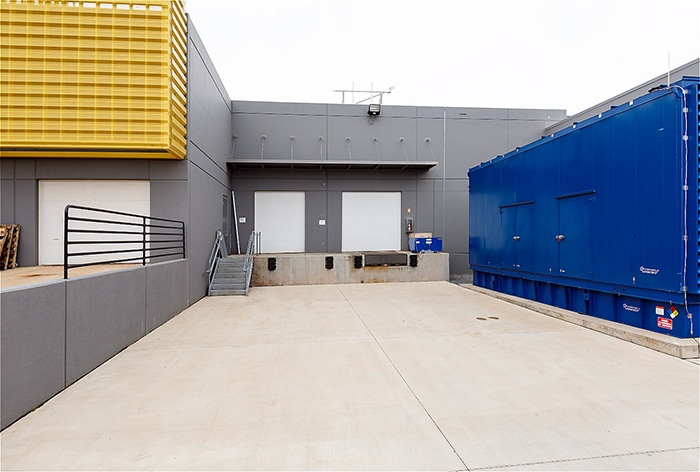 Virginia Ashburn 1 Data Center LOADING BAY Virginia Ashburn 1 Data Center LOADING BAY