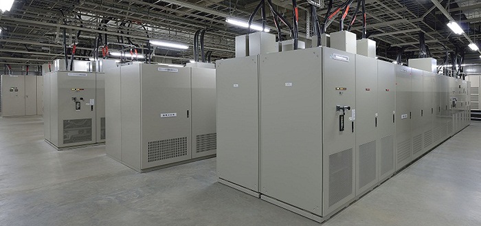 東京第4データセンター UPS室 東京第4データセンター UPS室