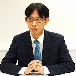 大江戸温泉物語株式会社 情報システム部 課長 阿部 晃典氏
